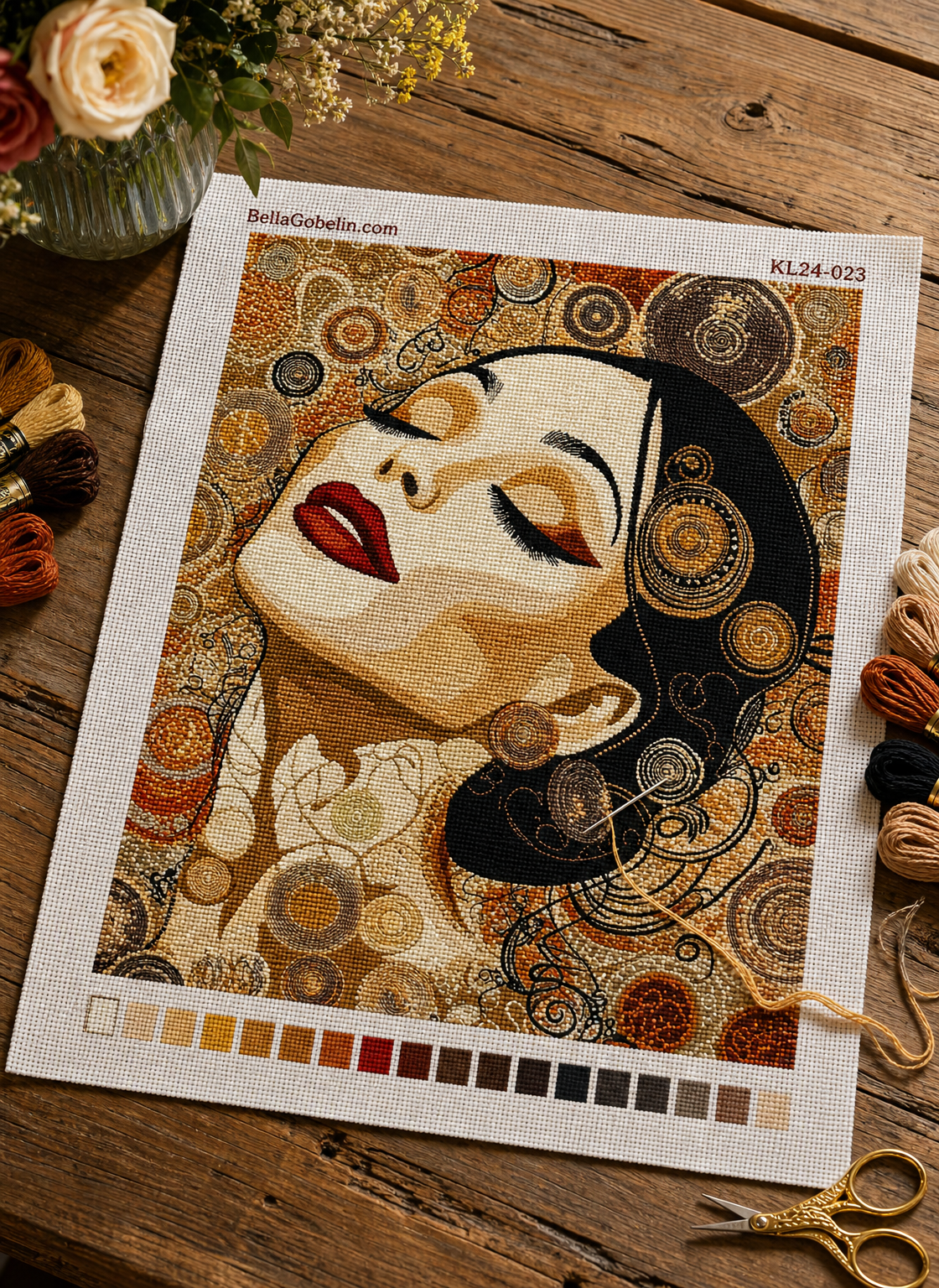 Portrét Coco Chanel ve stylu Klimta